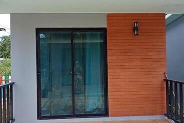 پانسیون Kook Bungalow