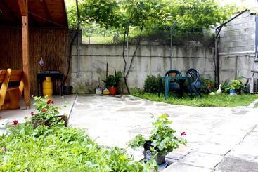 膳宿费 Villa Maris