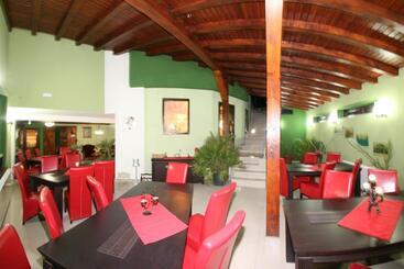 Pensiunea El Plazza
