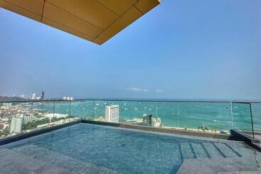 The Edge Central Pattaya
