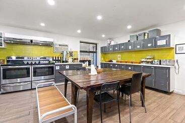 هاستل Samesun Toronto