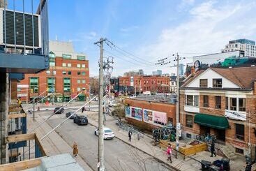 هاستل Samesun Toronto