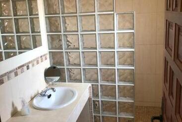 Brisa De Zahara   Casa Para Familia Con Piscina Y Garaje En Urb. Privada