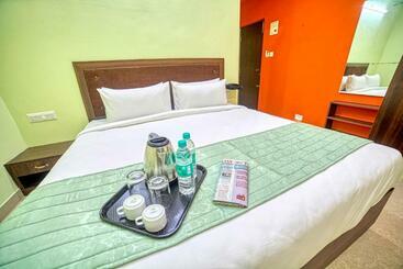 هتل Redkey Inn Bangalore Airport