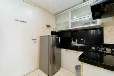 هتل Redliving Apartemen Serpong Green View Sheena Property Tower B