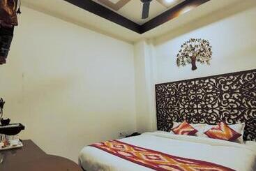 هتل The Rathore Heritage