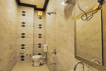 هتل The Rathore Heritage