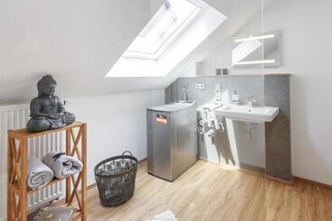 Winterangebot   Mosellolodge, Luxus Ferienhaus, Dachterrasse, Netflix, Waschmaschine