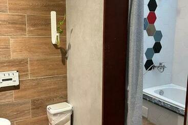پانسیون Fu S House 52