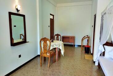 پانسیون Mellow Villa