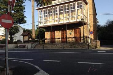 Sobre La Villa 12