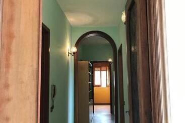 Elisabetta House