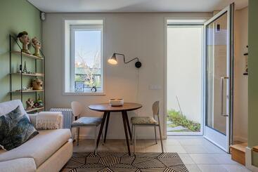 Green House By Shi Studio