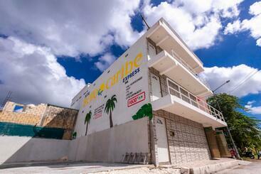 هتل Bello Caribe Express