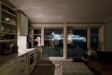 Loftsleilighet Midt I Sentrum