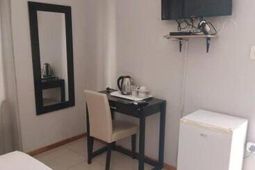 پانسیون Ethithiya Boutique Guesthouse