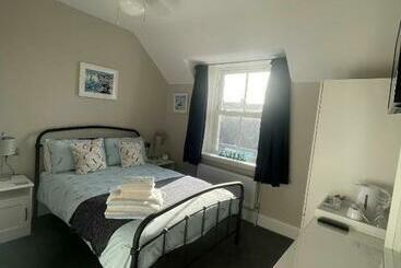 پانسیون Ivy Bank Guest House, Tenby