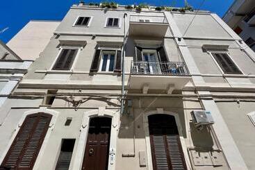 Vittorio Emanuele Apartment
