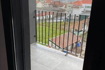 Apartamento Amplo E Moderno   Perto Do Estádio Futebol