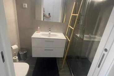 Apartamento Amplo E Moderno   Perto Do Estádio Futebol