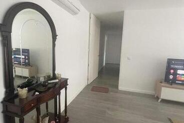 Apartamento Amplo E Moderno   Perto Do Estádio Futebol