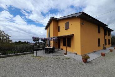 Casa Vacanze Antica Volsinii