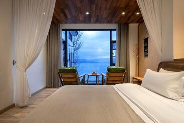 هتل Dali Beauty Seaview B&b