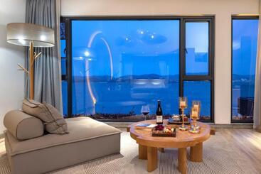 هتل Dali Beauty Seaview B&b