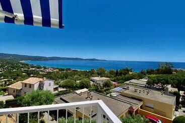 Mimosas Bel Appartement Avec Une Vue Imprenable Sur La Baie