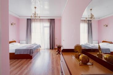 آپارتمانهای توریستها Miraggio Apartments