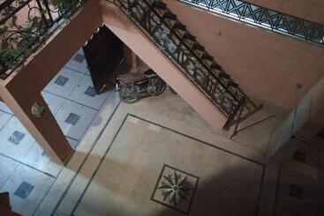 پانسیون Al Rehman Guest Hous