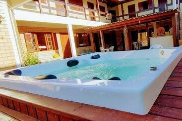 هاستل Pantai Pousadas   Jacuzzi Aquecida E 300 Metros Da Praia Da Ferrugem