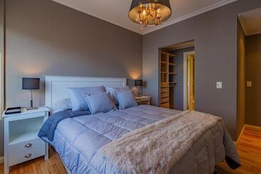 آپارتمانهای توریستها Departamento Varese Güemes Alta Gama Luxury 4/5 Pax Vista Mar