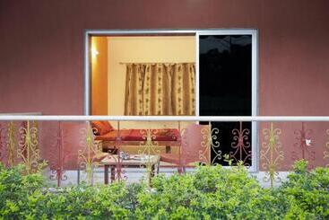 هتل Cold Spot Village Resort