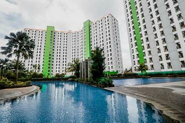 هتل Redliving Apartemen Green Lake View Ciputat   Juragan Rooms Tower B With Fast Wifi
