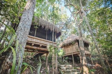 هتل Wakax Hacienda  Cenote & Boutique