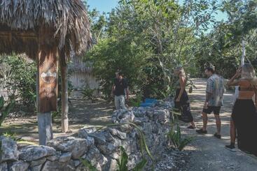 هتل Wakax Hacienda  Cenote & Boutique