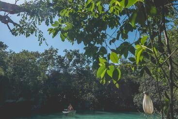 هتل Wakax Hacienda  Cenote & Boutique