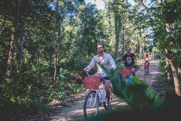 هتل Wakax Hacienda  Cenote & Boutique