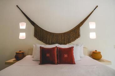 هتل Wakax Hacienda  Cenote & Boutique