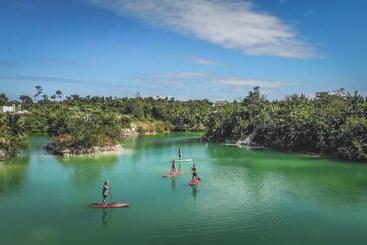 هتل Wakax Hacienda  Cenote & Boutique