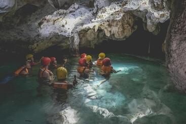 هتل Wakax Hacienda  Cenote & Boutique