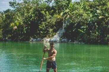 هتل Wakax Hacienda  Cenote & Boutique