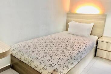 Kozi Hotel   Bukit Indah