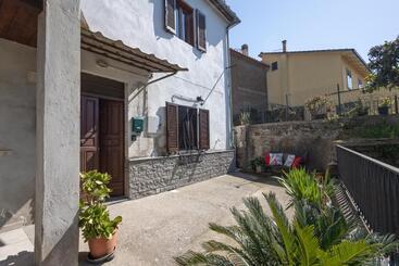 La Casina Nel Paese A 20 Minuti Da Civita Di Bagnoregio