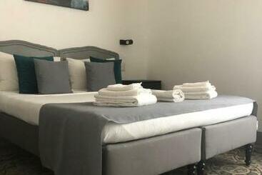 پانسیون Su Zampillu Boutique Rooms Teulada