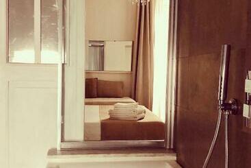 پانسیون Su Zampillu Boutique Rooms Teulada