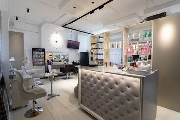 Business Hotel Kontinent