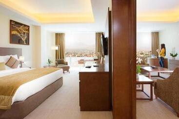 Copthorne Hotel Baranan
