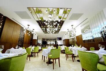 Golden Palace Batumi Hotel & Casino
